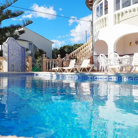 Villa Cerca Playa Y Pueblo Con Piscina Grande *