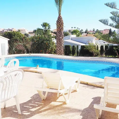 Villa Cerca Playa Y Pueblo Con Piscina Grande *